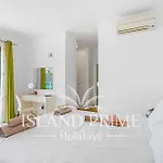 Family In Luxury Complex In La Caleta Mg5 Costa Adeje (Tenerife)